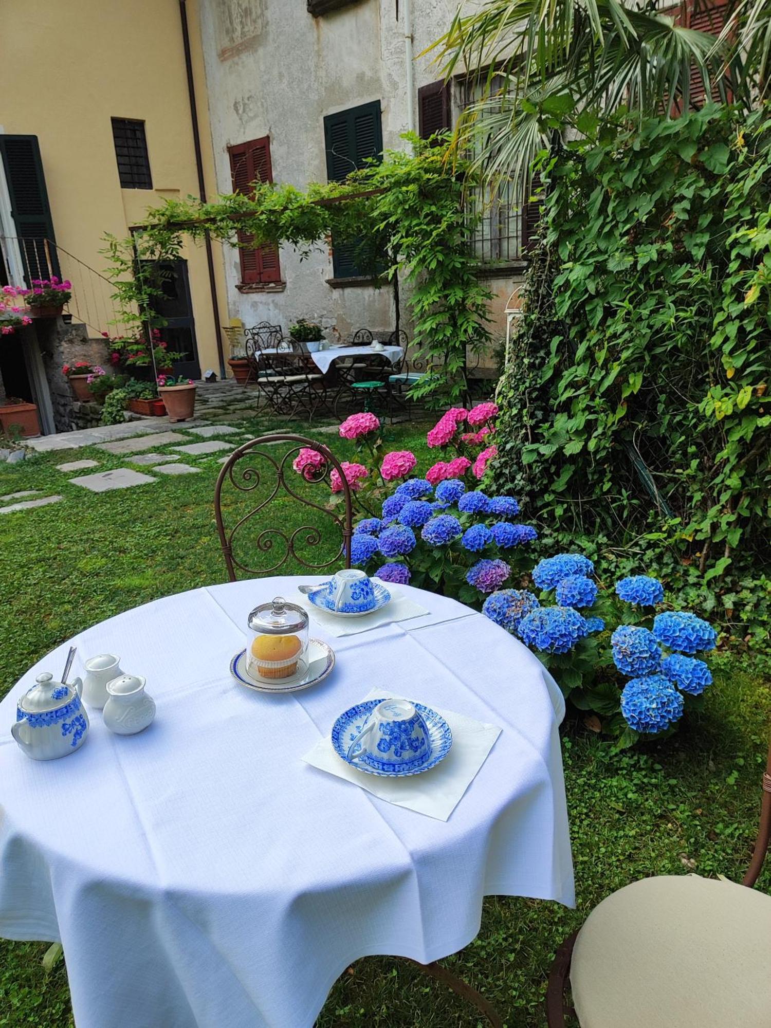Casa Lumaca Bed and Breakfast Tremezzo Buitenkant foto