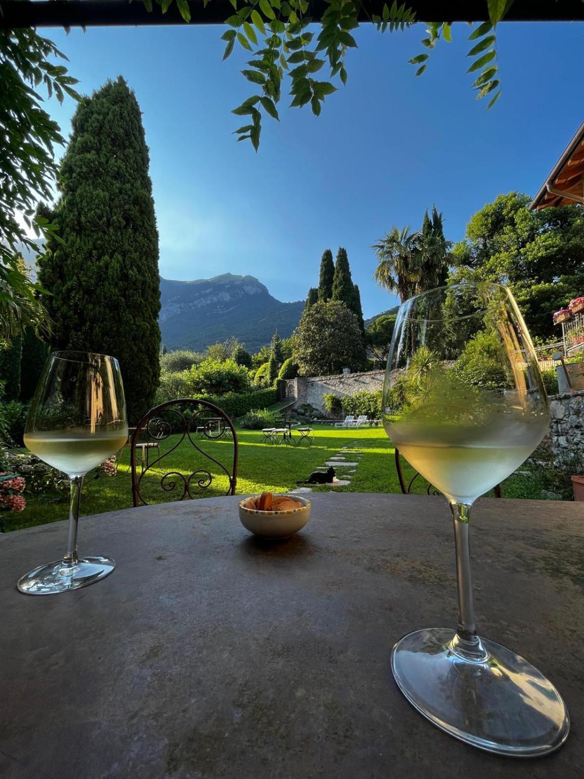 Casa Lumaca Bed and Breakfast Tremezzo Buitenkant foto